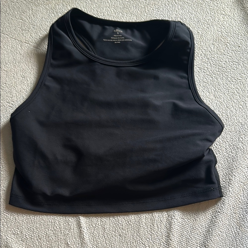 Black Sleeveless Athletic Women's Top